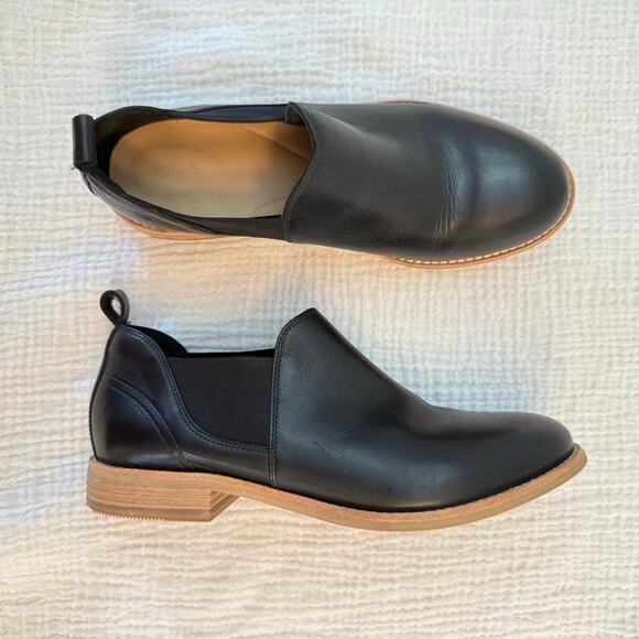 Clarks Collection Edenvale Page Size 9 Low Bootie Chelsea Loafer Black Leather - Picture 13 of 13